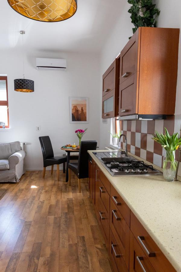 Appartement Republic Apartman à Baja Extérieur photo
