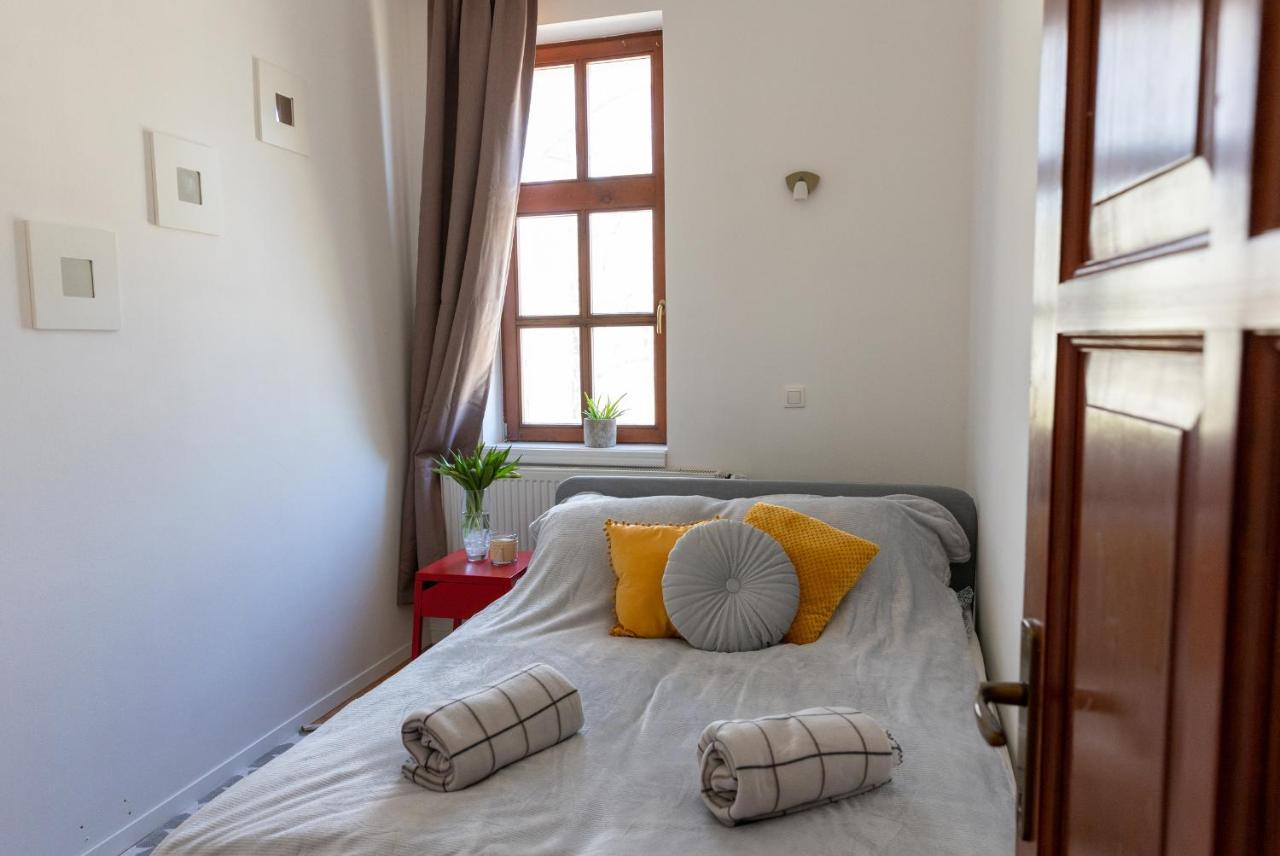 Appartement Republic Apartman à Baja Extérieur photo
